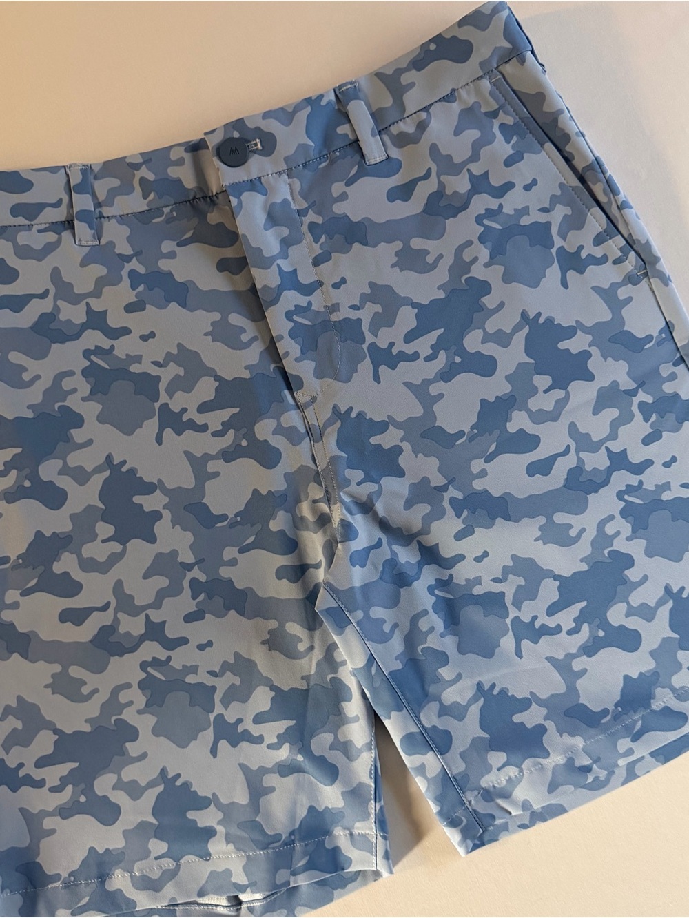 Mizzen + Main Helmsman Shorts Men 33 Camo Performance Quick Dry Golf Casual
